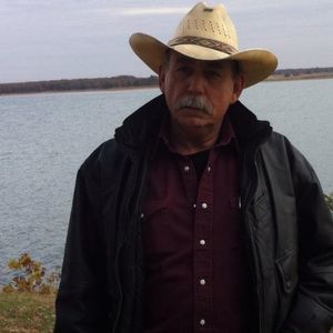 Meet your Posher, Kenneth